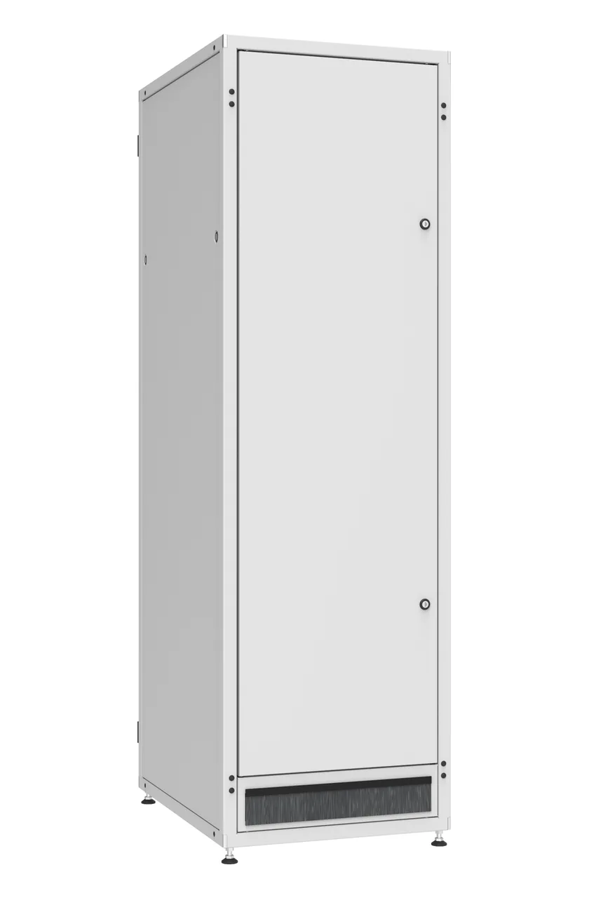SZB IT mit gekürzter Vollblechtür und 3-HE-Panel mit Bürstenleiste